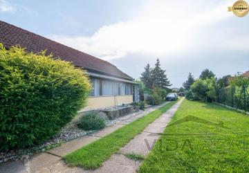 Reality Na predaj stavebný pozemok o rozlohe až 7600m2, iba 6km od Senca