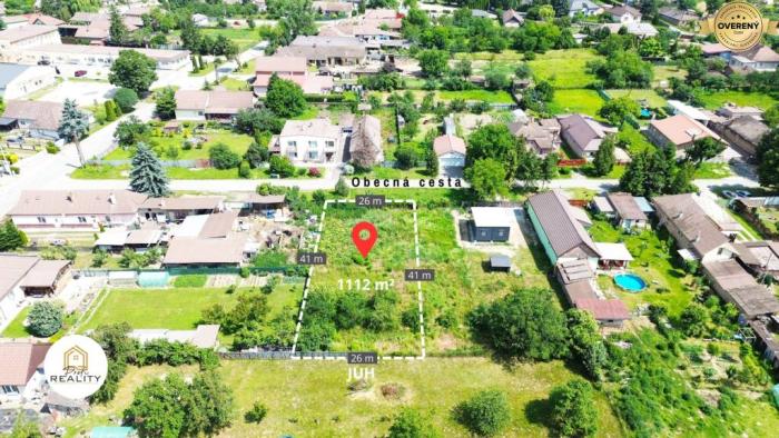 Reality Predaj veľkorysého pozemku vo Veľkej Ide