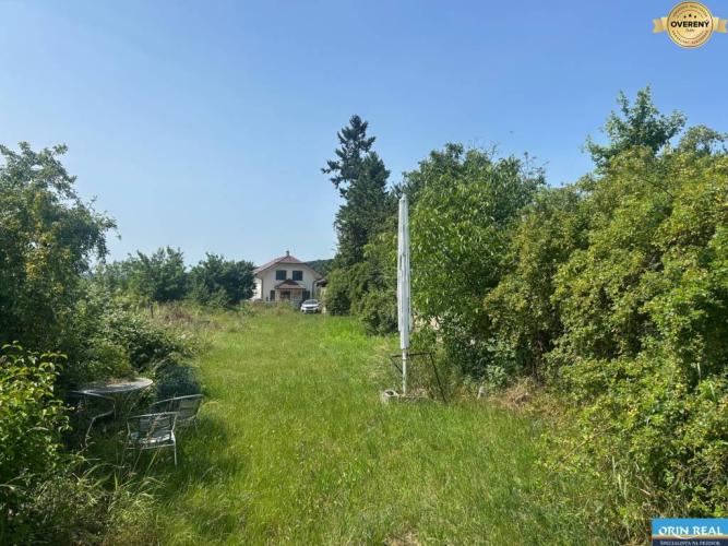 Reality ATRAKTÍVNÝ SP VO SVATOM JURE 1061 m2