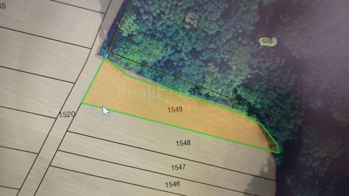 Reality Pozemok pri obci Jovice