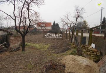 Reality Predaj, pozemok pre rodinný dom 407 m2 Vlčany - ZNÍŽENÁ CENA - EXKLUZÍVNE HALO REALITY