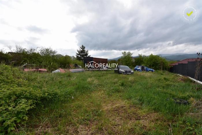 Reality Predaj, pozemok pre rodinný dom   802 m2 Prievidza, Sídlisko Kopanice