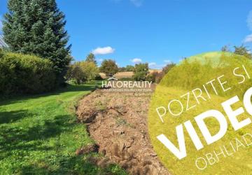Reality Predaj, záhradný pozemok   1426 m2 Nové Mesto nad Váhom, plus podiel v ceste 190 m2