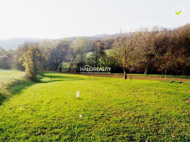 Reality Predaj, pozemok pre rodinný dom   787 m2 Nová Bošáca