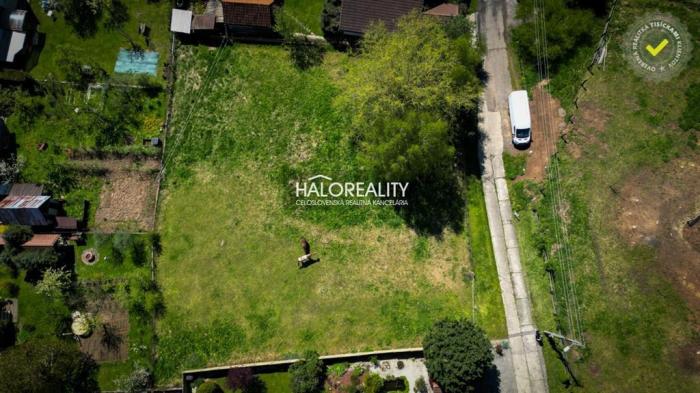 Reality Predaj, pozemok pre rodinný dom   880 m2 Svätý Anton - EXKLUZÍVNE HALO REALITY