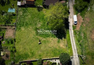 Reality Predaj, pozemok pre rodinný dom   880 m2 Svätý Anton - EXKLUZÍVNE HALO REALITY
