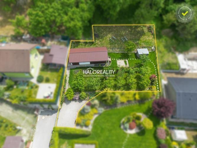 Reality Predaj, pozemok pre rodinný dom 528 m2 Pružina - EXKLUZÍVNE HALO REALITY