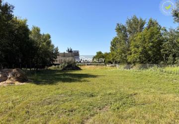 Reality Predaj, pozemok pre rodinný dom   3788 m2 Veľký Meder, Komárňanská ulica - EXKLUZÍVNE HALO RE