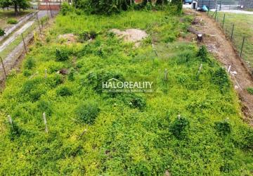 Reality Predaj, pozemok pre rodinný dom   1927 m2 Šoporňa - EXKLUZÍVNE HALO REALITY