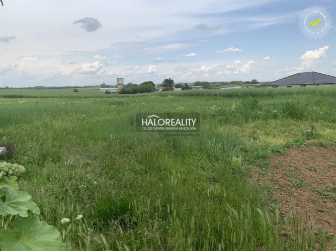 Reality Predaj, pozemok pre rodinný dom 600m2 Golianovo