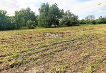 Reality Predaj, pozemok pre rodinný dom 600 m2 Semerovo