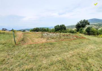 Reality Predaj, pozemok pre rodinný dom   753 m2 Gregorovce - EXKLUZÍVNE HALO REALITY