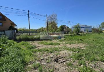 Reality Ponúkame exkluzívne na predaj pozemok v obci Hontianska Vrbica o výmere 700 m2