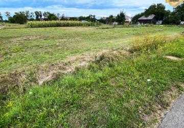 Reality Stavebný pozemok v obci Tušice