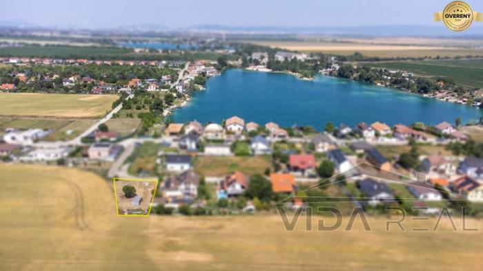 Reality Stavebný pozemok pri jazere Nové Košariská