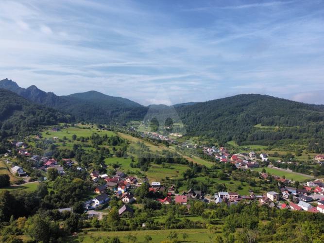 Reality Stavebný na rodinný dom, Hlboké nad Váhom