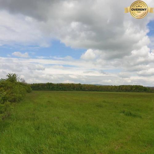 Reality Kúpime pôdu, záhradu, vinohrad v okrese Pezinok.