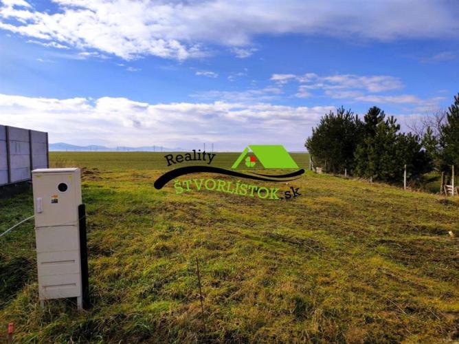 Reality Stavebný pozemok Senica - Košútovec.