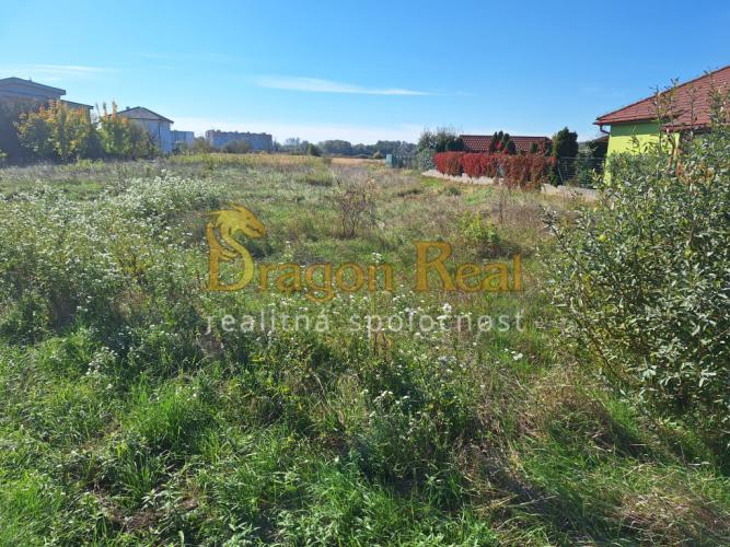 Reality PREDAJ – Stavebný pozemok o rozlohe 7651 m2 – MICHALOVCE