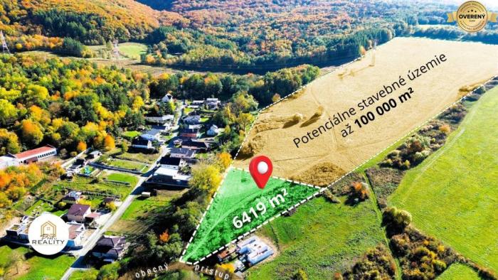 Reality PREDAJ | Pozemok pre 8 RD - Podhradík | 6419 m² | Okamžitá výstavba