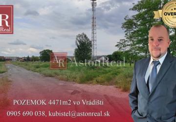Reality Predaj: POZEMOK 4471m2 vo Vrádišti, vhodný  na komerčné využitie