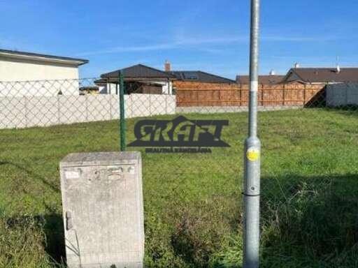 Reality Ponúkame na predaj pozemok Most pri Bratislave