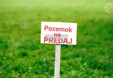 Reality Predaj, veľký stavebný pozemok 3504 m2 Matúškovo
