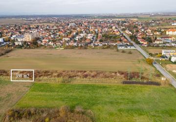 Reality PNORF – investičný pozemok 590 m², šírka 23 m, D1, Leopoldov