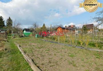 Reality ZÁHRADA S CHATKOU V ZÁHRADKÁRSKEJ OSADE ZLATÝ POTOK ČAŤ NA HLINÁCH