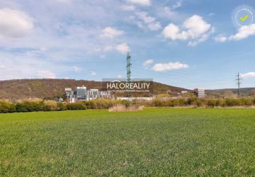 Reality Predaj, záhradný pozemok   5755 m2 Bratislava Lamač, pri Bory Mall, územie občianskej vybavenos