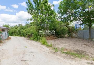 Reality REZERVOVANÉ - Predaj, záhradný pozemok   784 m2 Bratislava Dúbravka, Polianky - EXKLUZÍVNE HALO