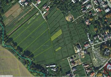 Reality Investičný pozemok obec Svinia_1 -  876m2