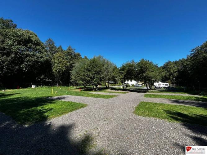 Reality REB.sk zabehnutý multifunkčný rekreačný areál (kemp) Kuchyňa na predaj