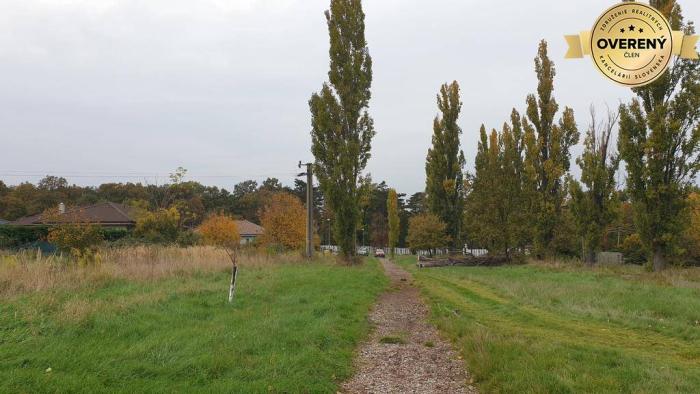 Reality Investičná príležitosť. Pôda pri budmerickom kaštieli.