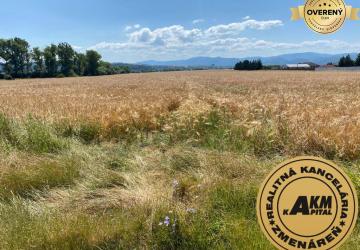 Reality Pozemok na predaj 2.100 m2 obec Zvolenská Slatina