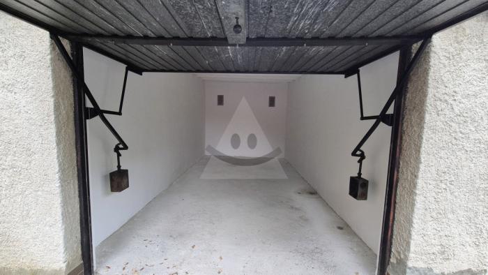 Reality Samostatne stojaca garáž, Vrútky, Vrútky