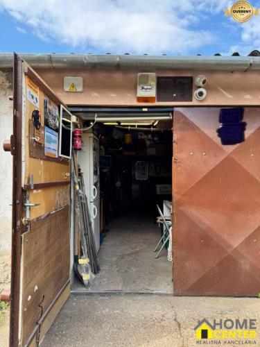 Reality NA PREDAJ garáž /21m2/ na ulici Tabaková - KOMÁRNO