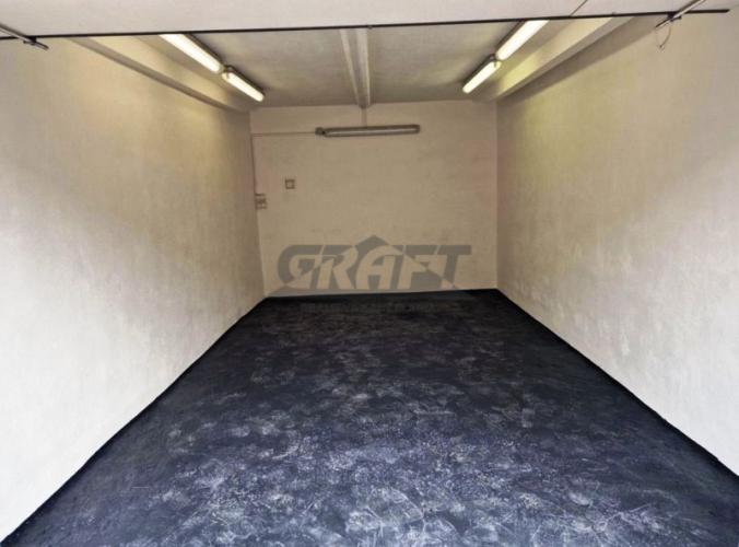 Reality Na predaj murovaná garáž s pozemkom - Chemická ul.