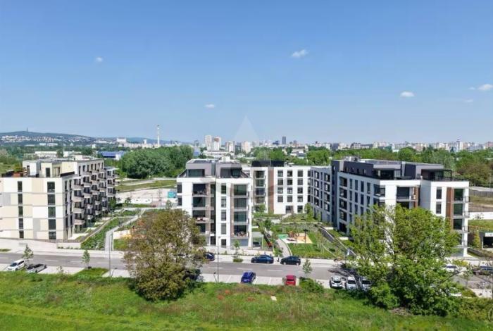 Reality Samostatne stojaca garáž, Bratislava, Petržalka - Dvory, Kopčianska