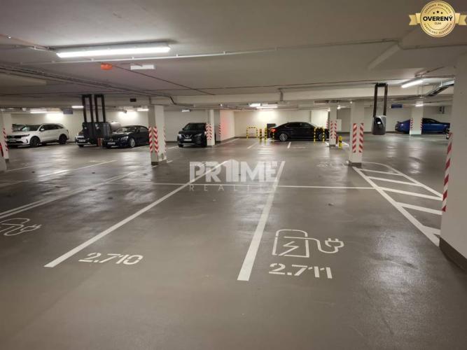 Reality Garážové parkovacie miesto, NOVOSTAVBA SKY PARK, Veža IV., Bottova ul.