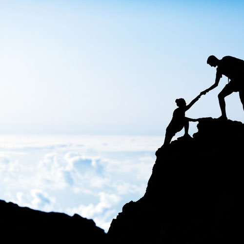 Los órdenes de la ayuda: la postura del abogado sistémico