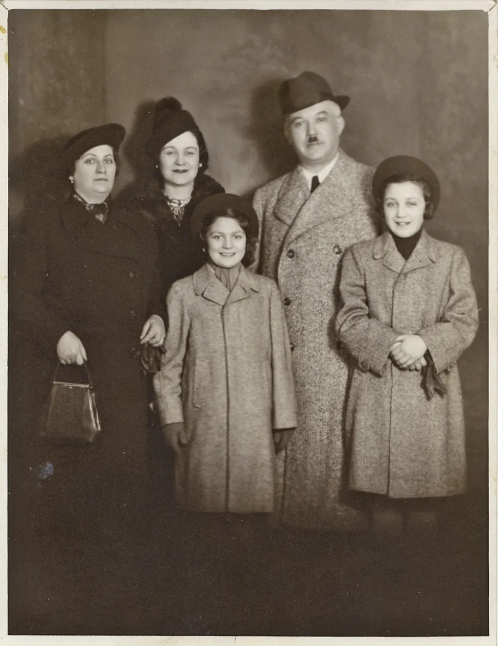 Auschwitz Fayon