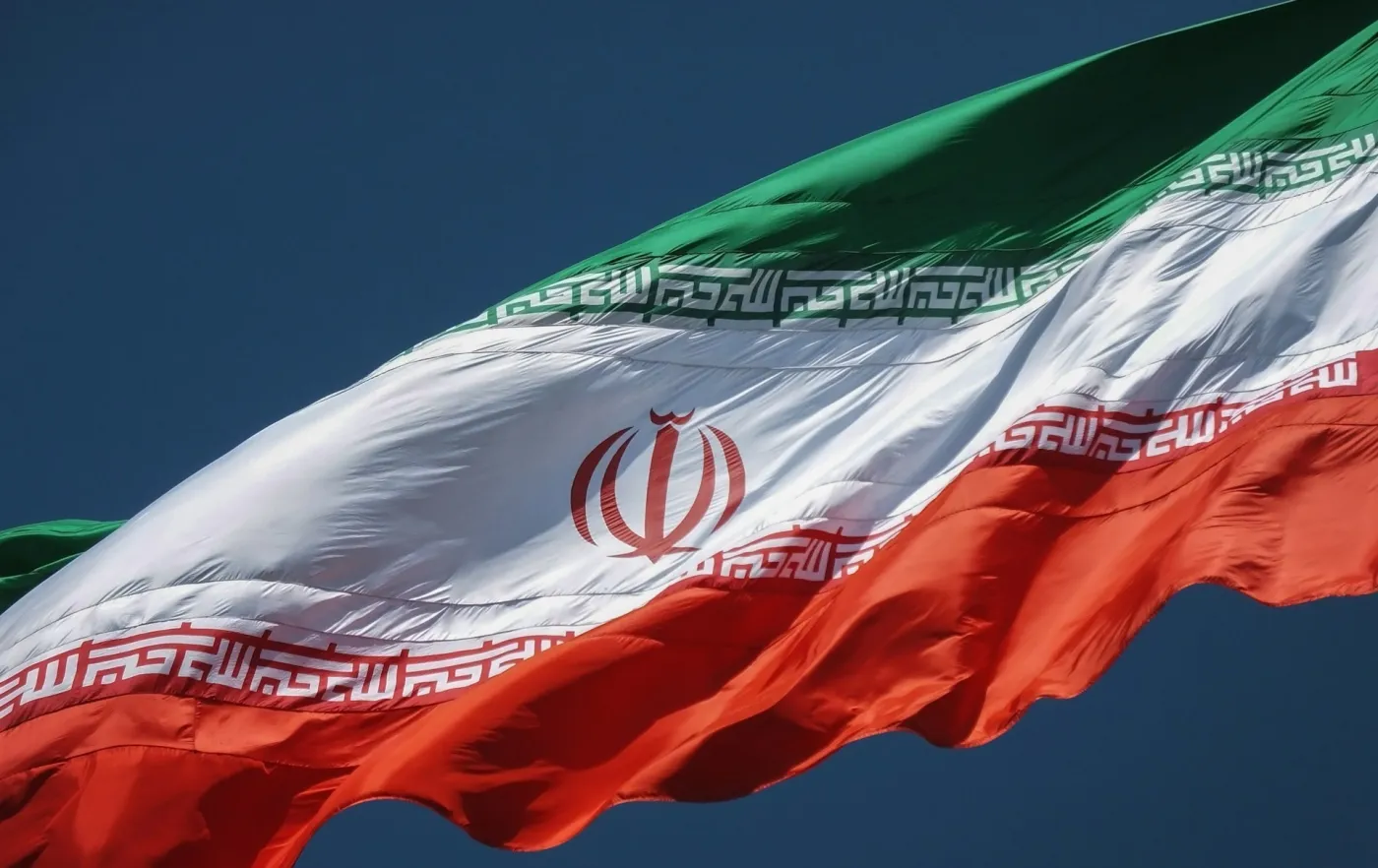 Un chercheur et un influenceur français, agents d’influence des mollahs iraniens