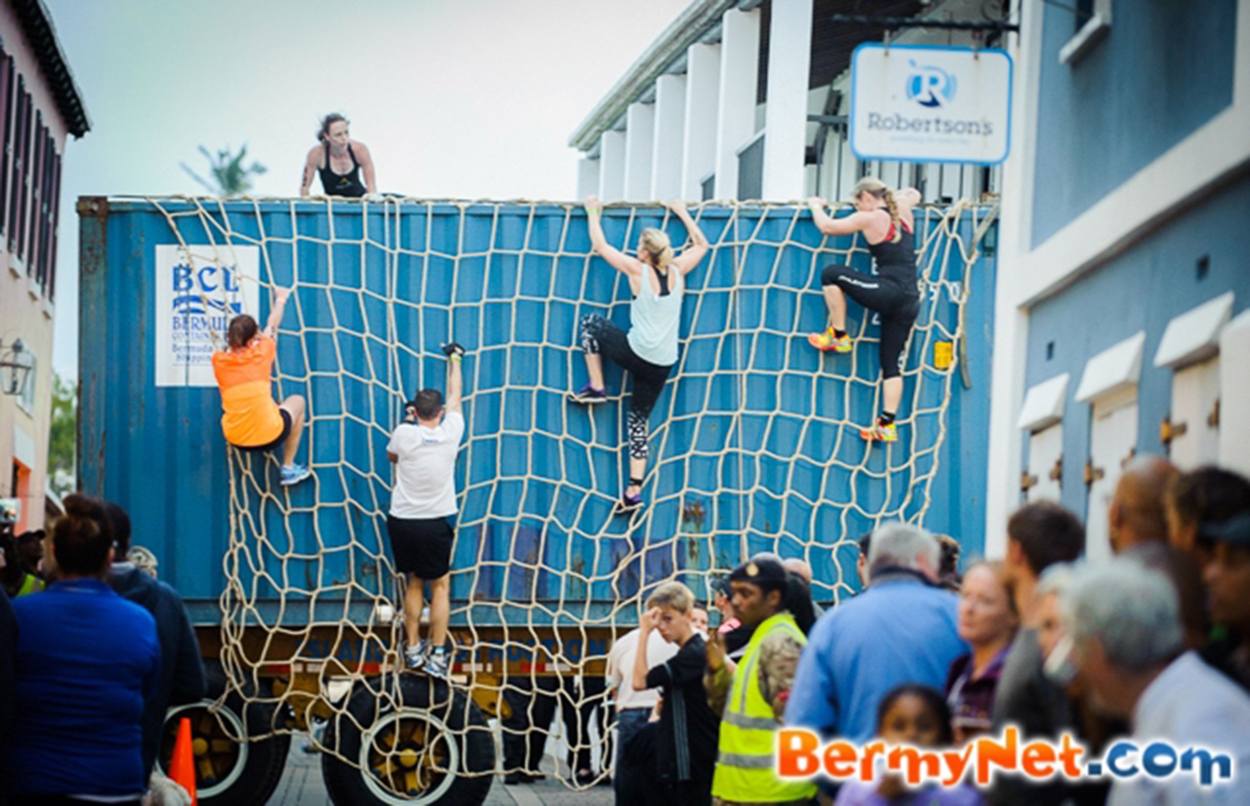 Bermuda Triple Challenge contestants