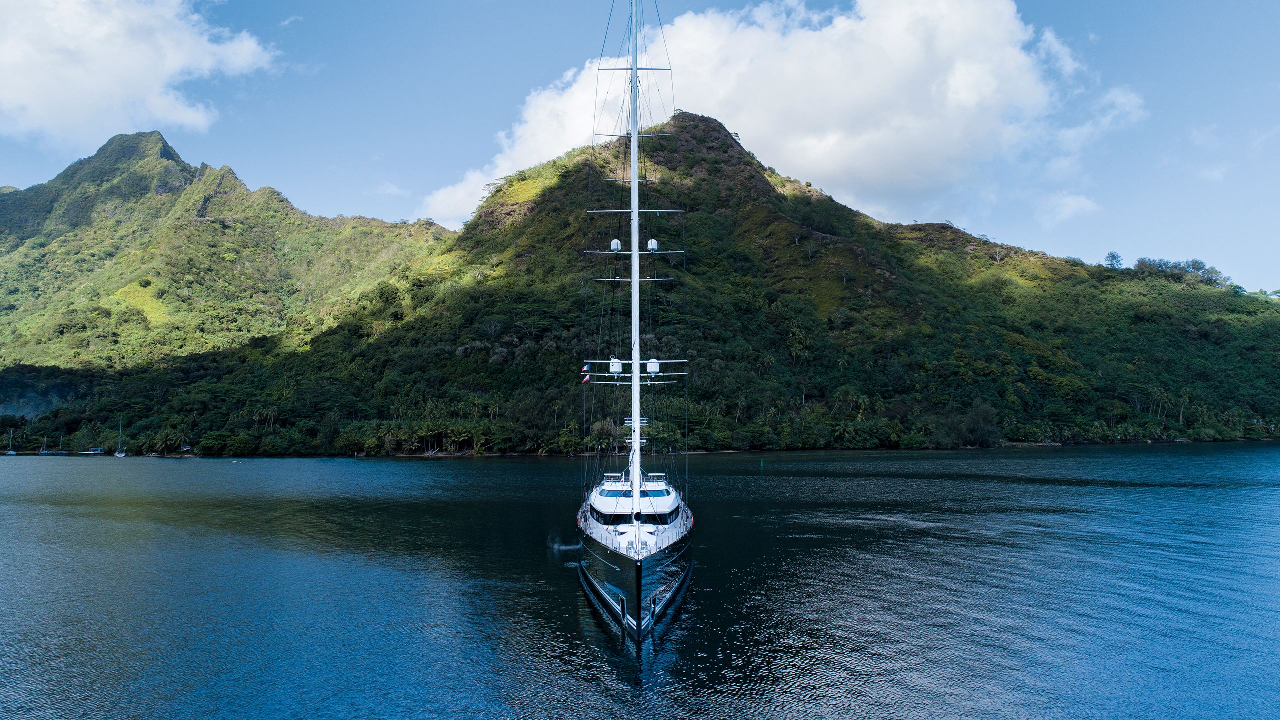 Sea Eagle II from the front