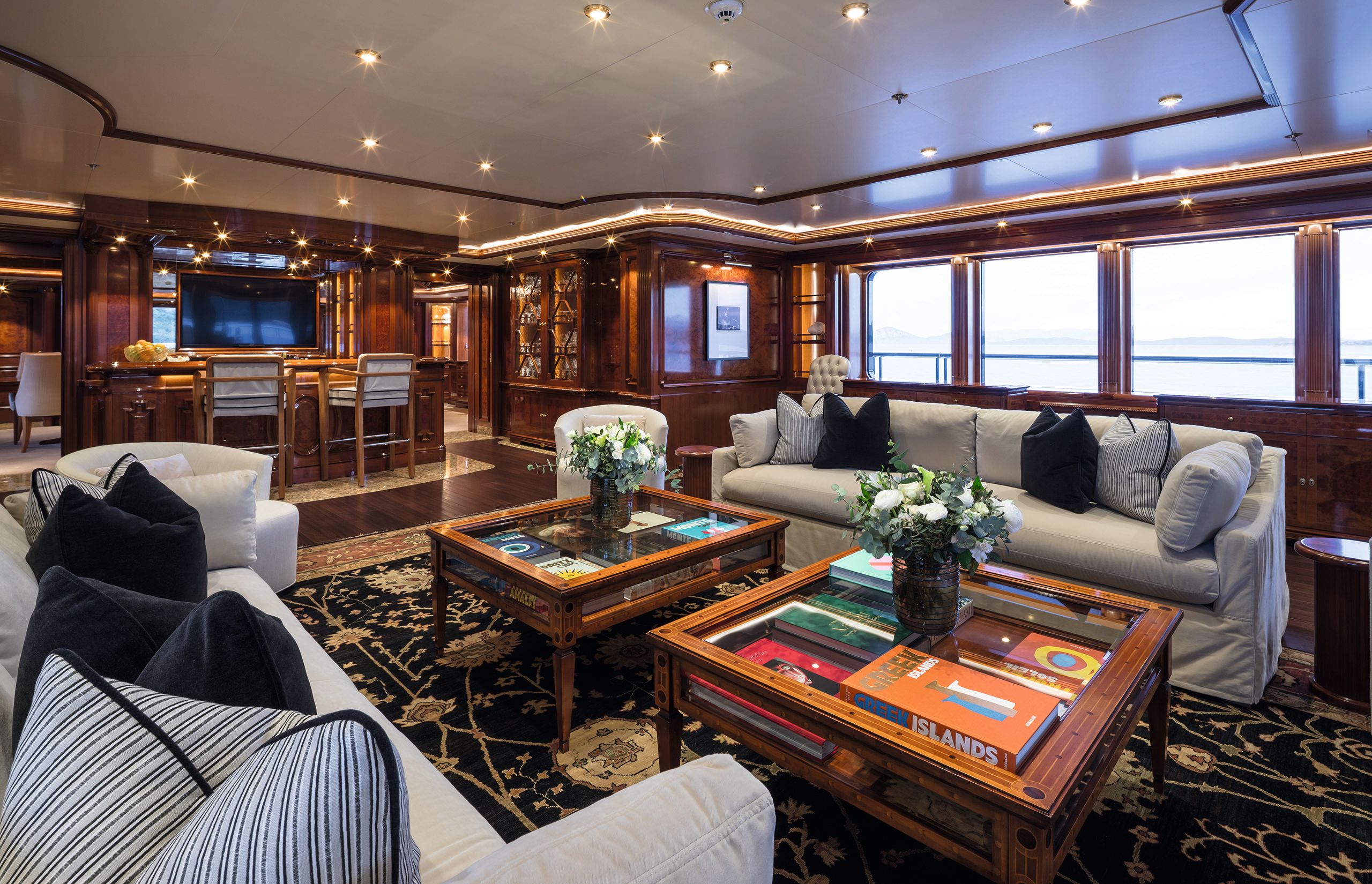 Main saloon