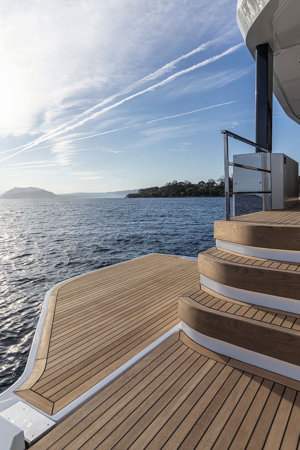 Stairs leading to deck