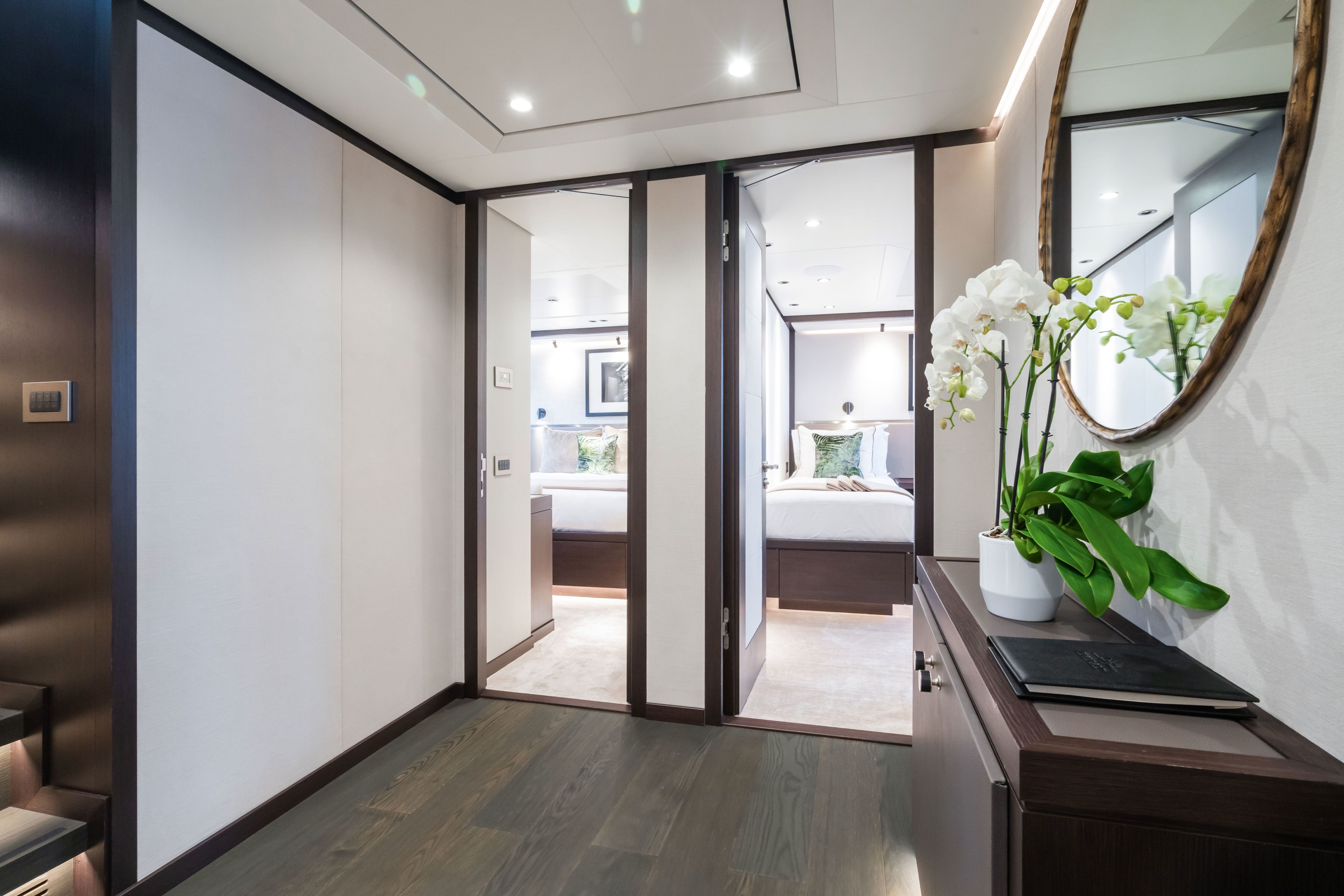 Emerald interior