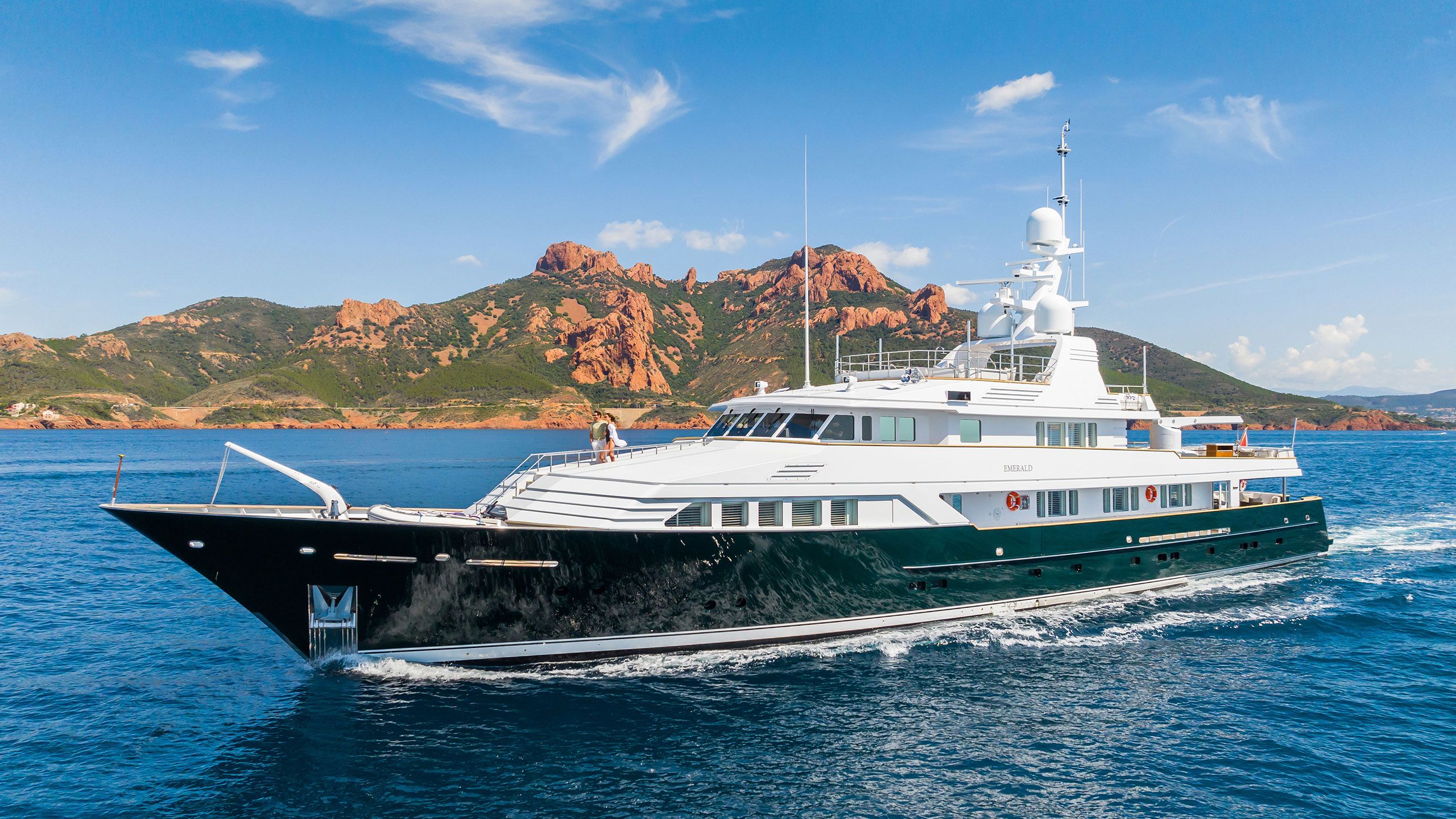 Emerald exterior