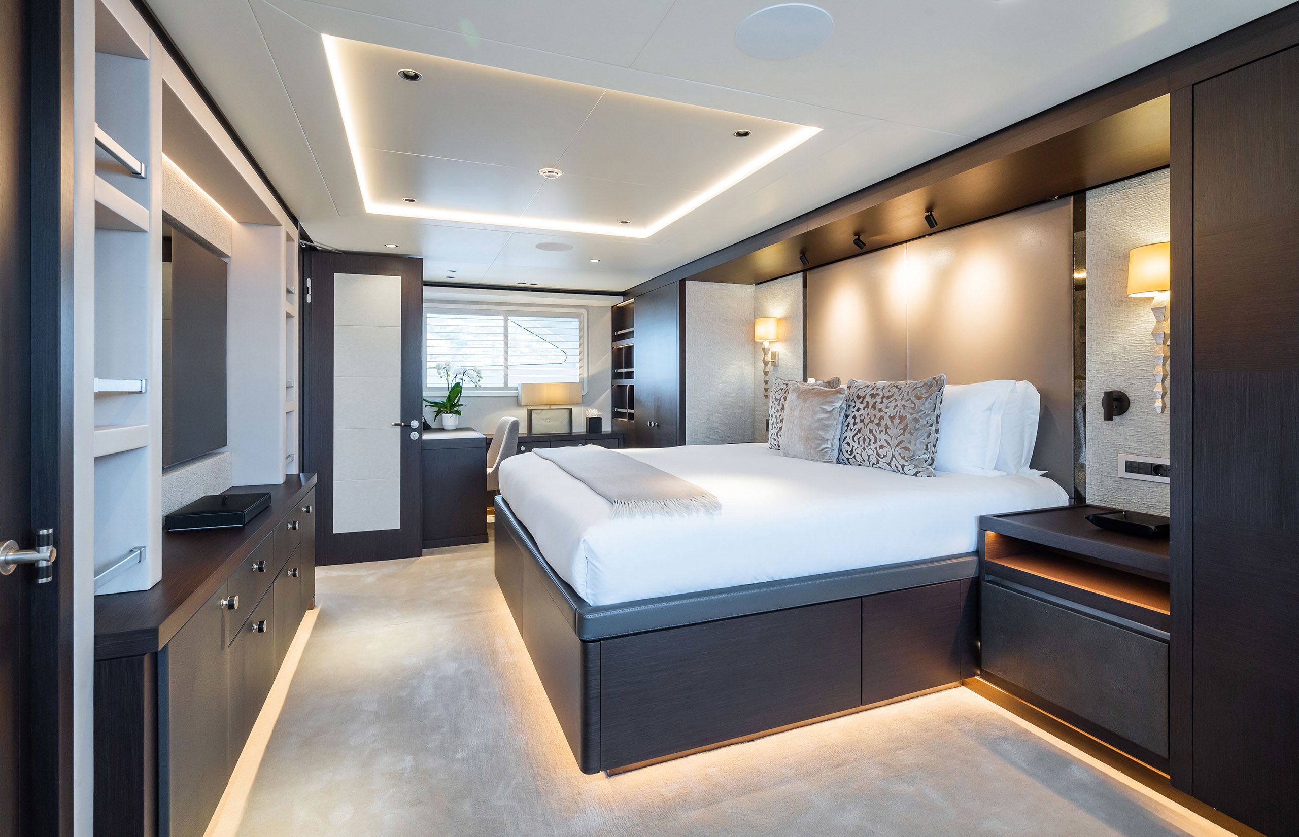 Emerald interior
